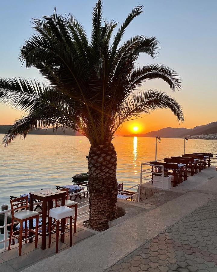 Villa Anteo Uz Plazu Sa Privatnim Parkingom Neum Kültér fotó
