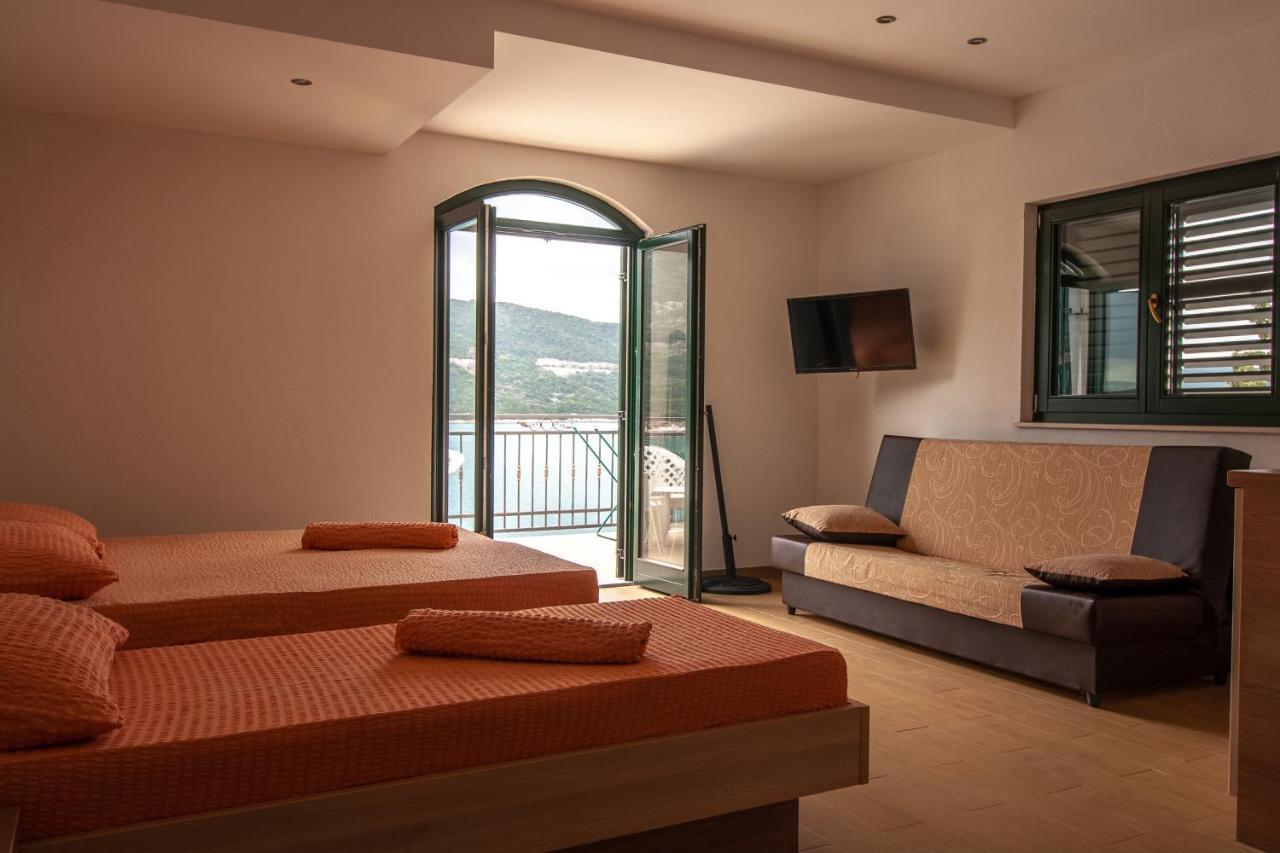 Villa Anteo Uz Plazu Sa Privatnim Parkingom Neum Kültér fotó