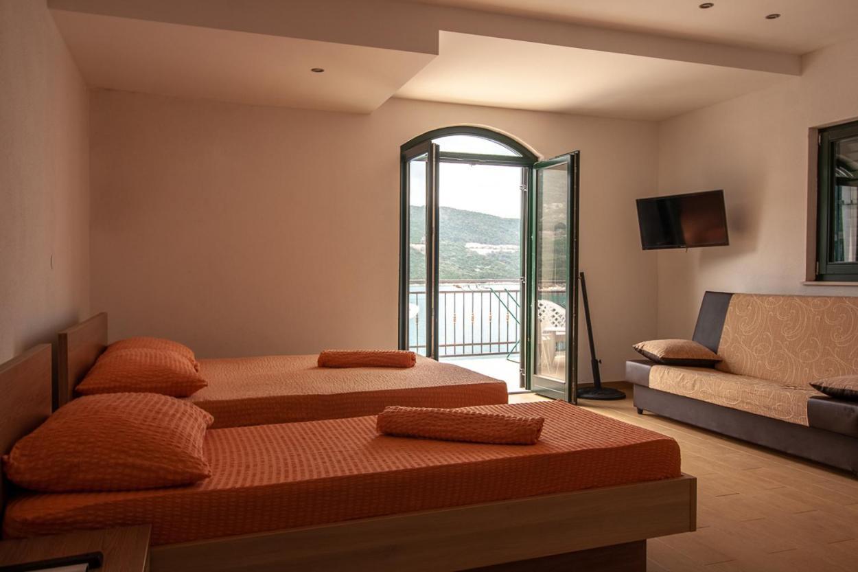 Villa Anteo Uz Plazu Sa Privatnim Parkingom Neum Kültér fotó