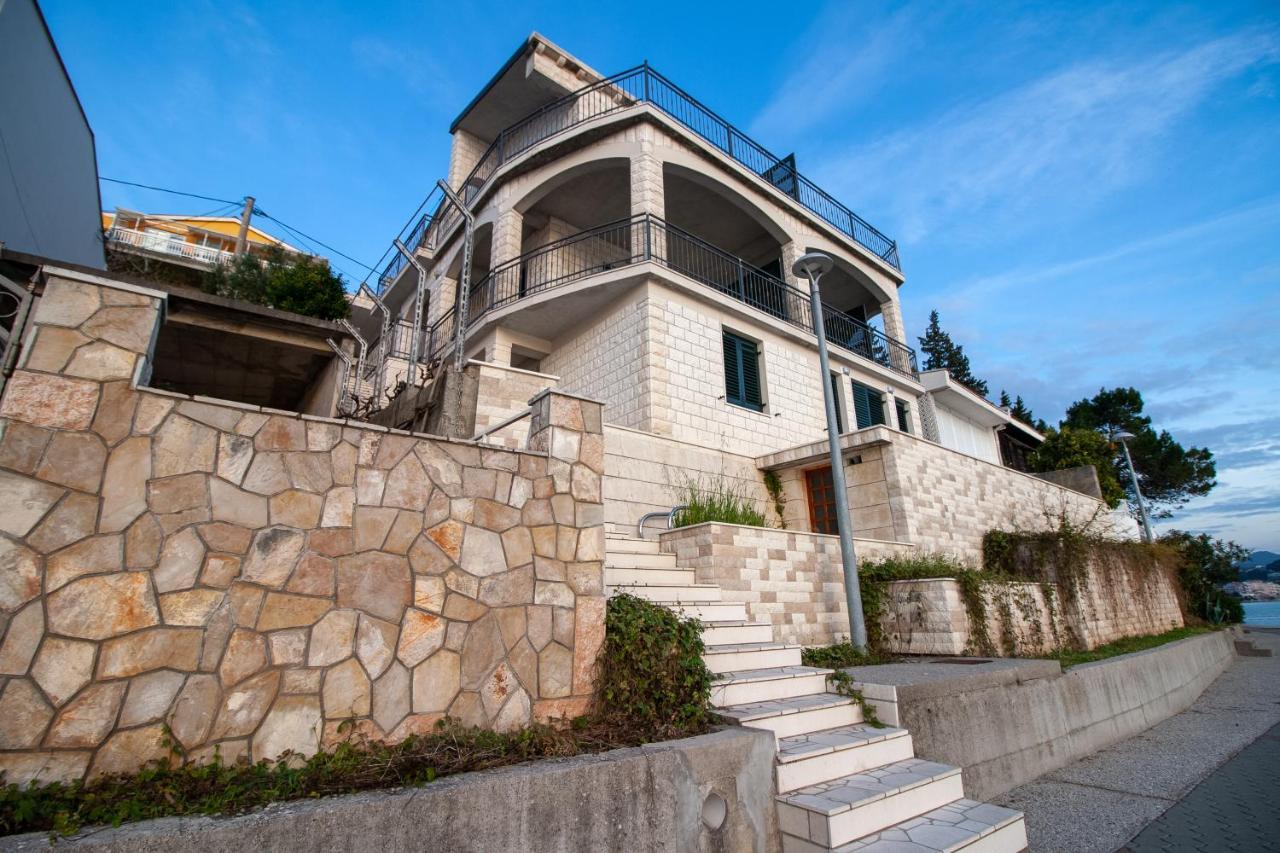 Villa Anteo Uz Plazu Sa Privatnim Parkingom Neum Kültér fotó