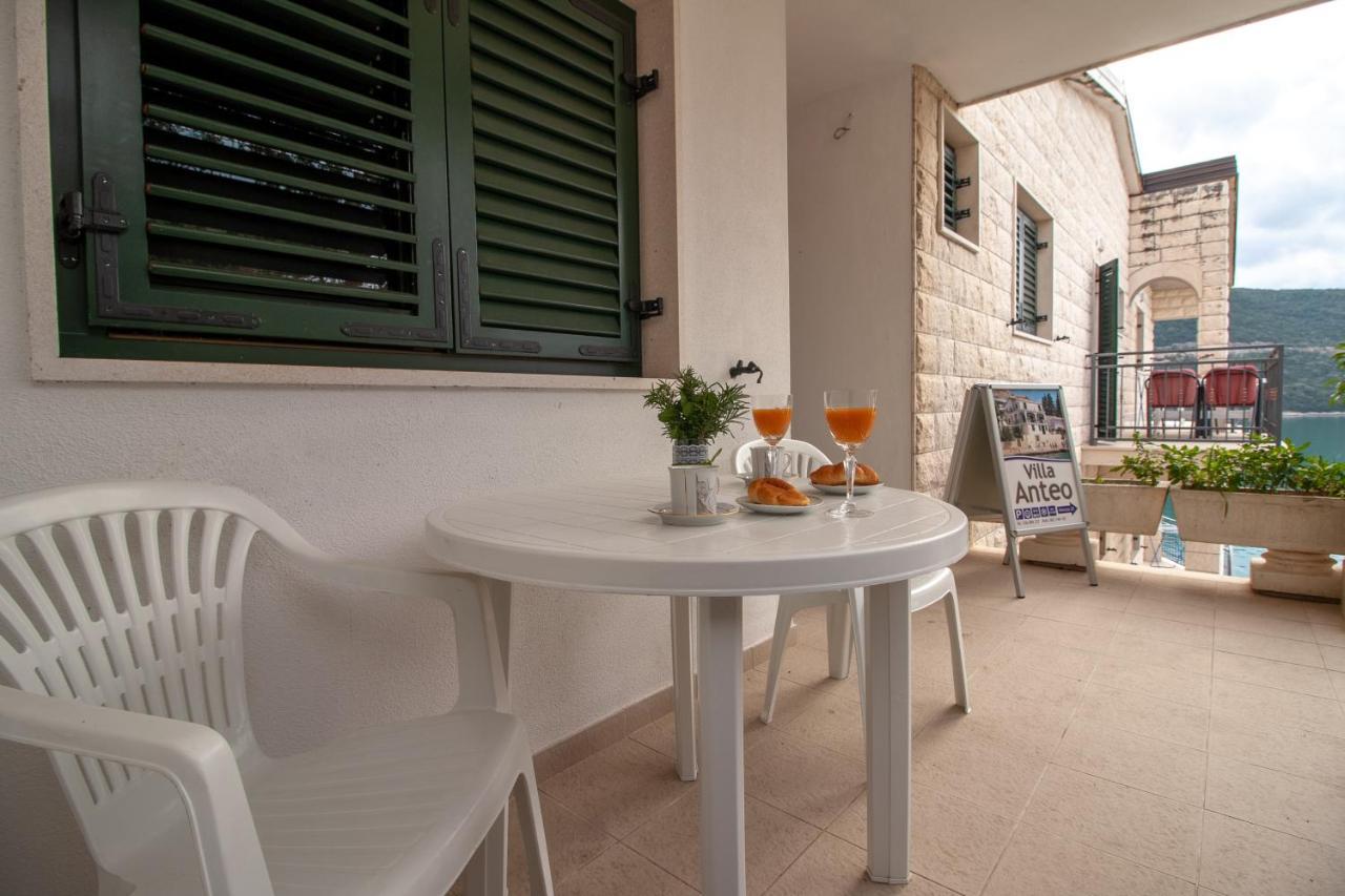 Villa Anteo Uz Plazu Sa Privatnim Parkingom Neum Kültér fotó